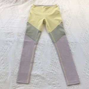 Outdoor Voices three-tone leggings